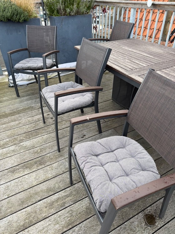 Image 1 of Tuintafel 100x210/300 en 4x stapelstoel