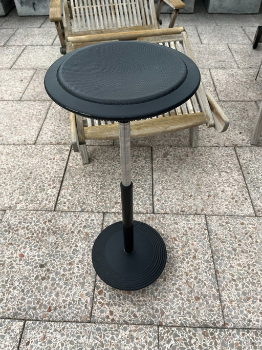 Schöner Wilkhahn Stitz Steh-Sitz-Hocker mit Lederbezug, 2-teilig