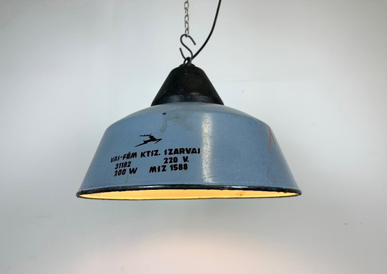 Image 1 of Lampada a sospensione in ghisa e smalto grigio industriale, anni '60
