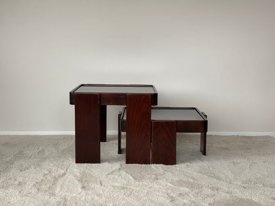 Image 1 of Vintage Italiaanse bijzettafels van Gianfranco Frattini voor Cassina, set van 3.