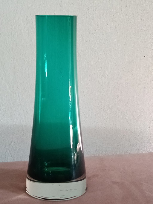 Riihimãen Lasi Oy Vaas 22cm Originele Sticker, Gegraveerd 1328 – Iittala, vazen, Glass