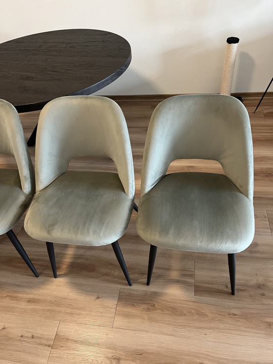 Image 1 of Chaises en velours bleu-gris (4)