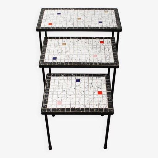 Set of 3 nesting tables, mid-20th century.