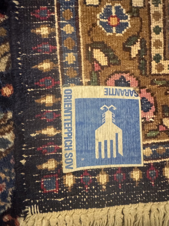 Image 1 of Alfombra persa de lana anudada a mano