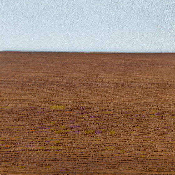 Image 1 of Buffet, commode, meuble bar et meuble hi-fi de style Queen Anne vintage