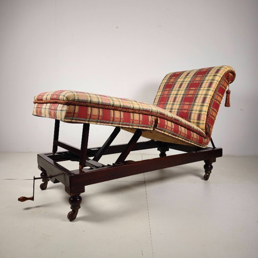 Seltenes verstellbares Krankenbett der Firma Carters aus London, England, Anfang des 20. Jahrhunderts – daybeds, Wood