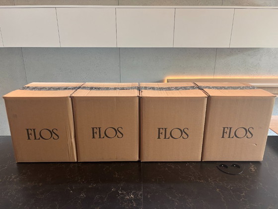 Image 1 of 4x Flos Aim Small