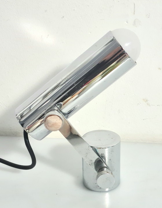 Image 1 of Lampada da tavolo vintage anni '60 in metallo e cromo