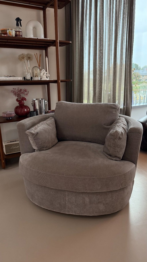 Sedia girevole Clarissa di Eichholtz come nuova, lussuosa sedia di design