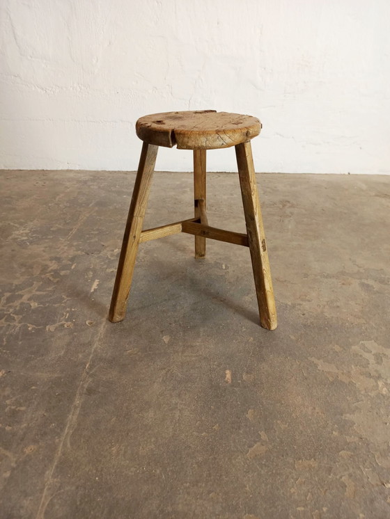 Sgabello in legno Wabi Sabi vintage, Sgabelli, Marrone (foto 8 di 11)