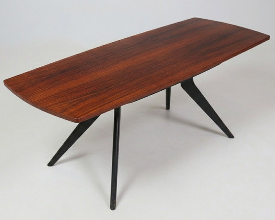 Image 1 of Table basse Scandinave vintage en teck et piètement noir - 142 cm - années 60