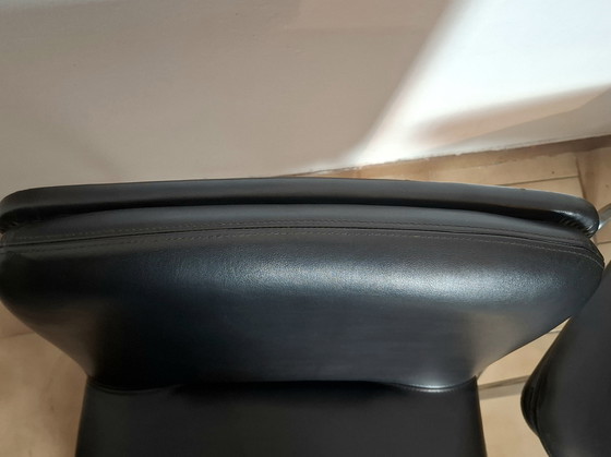 Image 1 of Ensemble de deux fauteuils en cuir des années 70