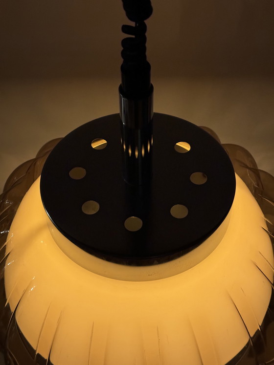 Image 1 of Vintage oranje Dijkstra bloem hanglamp uit de jaren 70 met een futuristisch design.