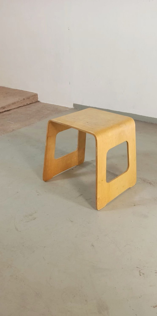 Lisa Norinder per lo sgabello Benjamin di IKEA