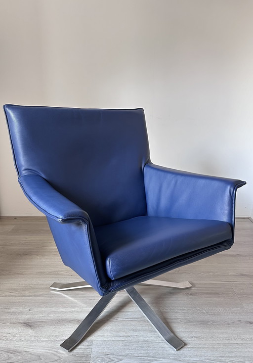 Design on Stock Djenne design fauteuil