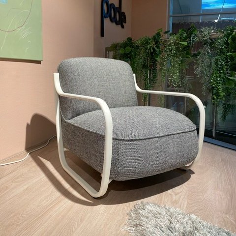 Pode Chap armchair