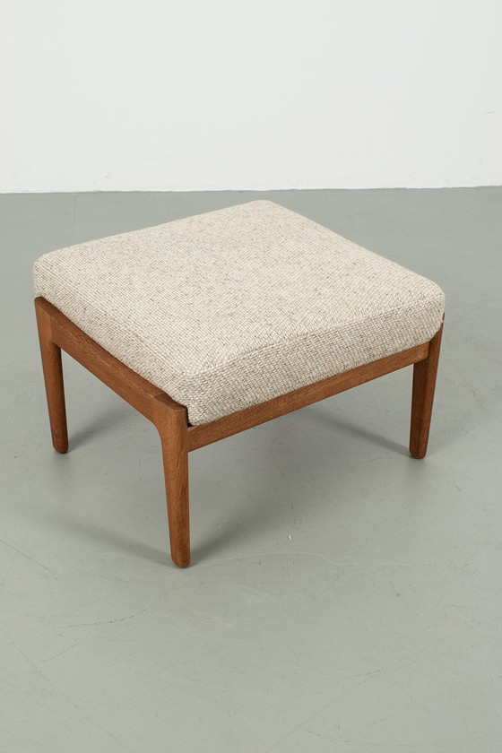 Image 1 of Hans Wegner GE 290 fauteuil met voetenbank