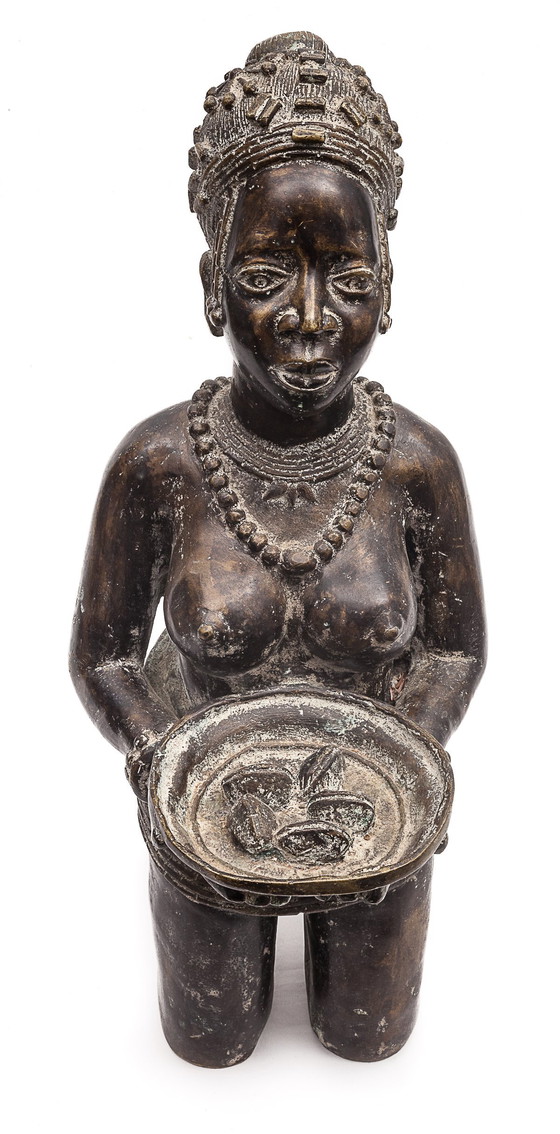 Image 1 of Bronze "L'Offrande De Cauris", Benin, 1950