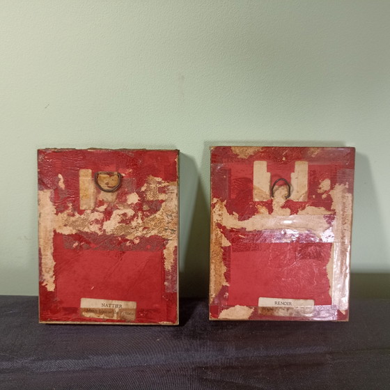 Set of Vintage Miniature Paintings on Silk – Nattier & Renoir – Decorative Objects, Wood (photo 4 of 5)