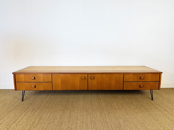 Image 1 of Scandinavisch dressoir van teakhout, 1960