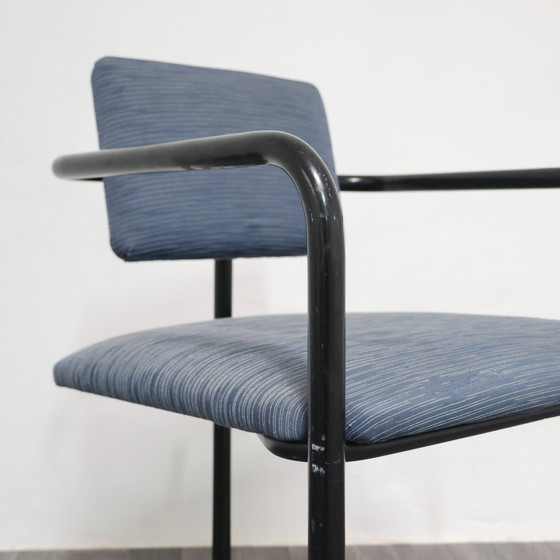 Image 1 of Poltrona Minimalista in Chiave Postmoderna Design Modernariato 1980’s