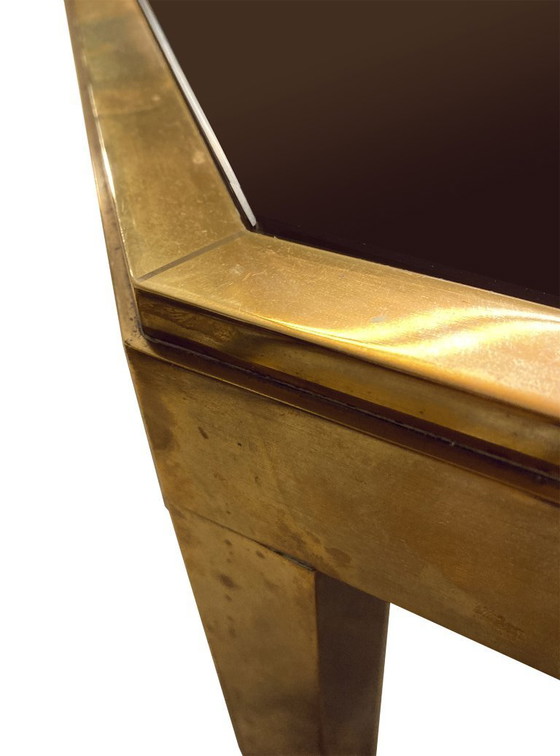 Image 1 of Table de salon en laiton massif et opaline noire. 1970