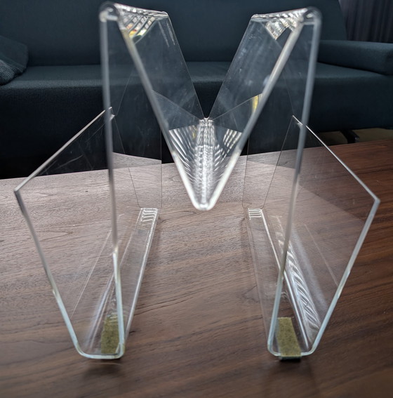 Image 1 of Portariviste in plexiglas