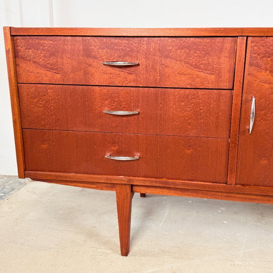 Image 1 of Buffet en acajou de style scandinave