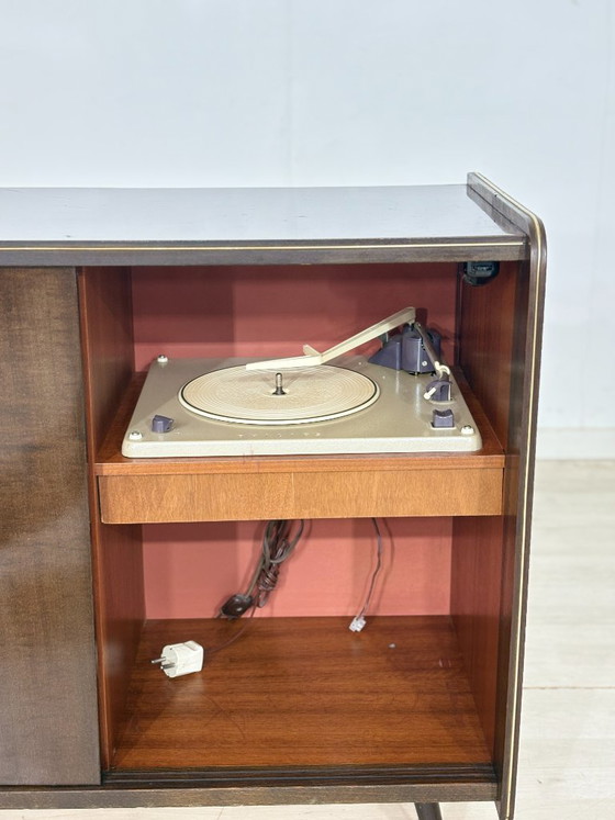 Image 1 of Barkast uit het midden van de 20e eeuw / Vintage platenspeler / Commode uit de jaren 60
