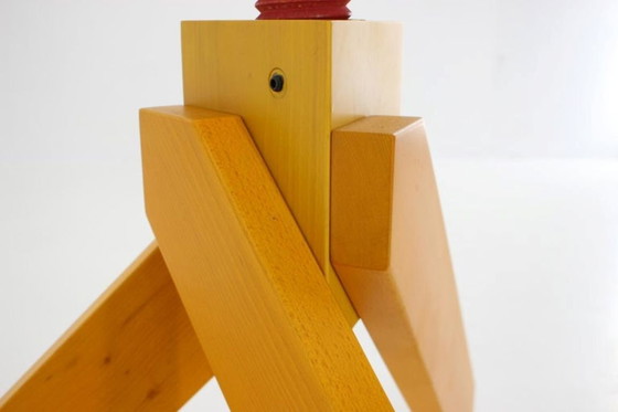 Image 1 of Italiaanse postmoderne verstelbare eettafel met schroefpoten en vier krukken in de stijl van Vico Magistretti, jaren 70.