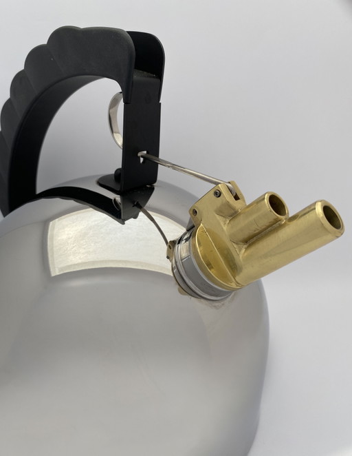 Alessi Melodischer Wasserkocher "Il Bollitore"