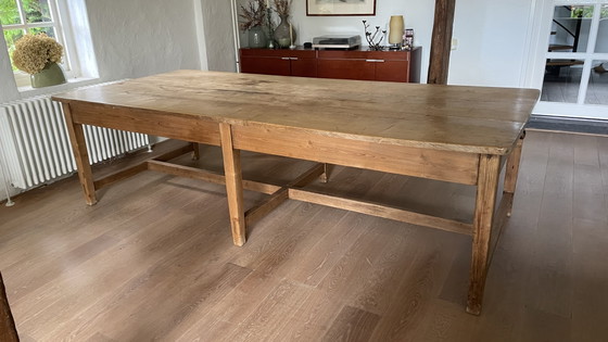 Image 1 of Antique 19th-century French table