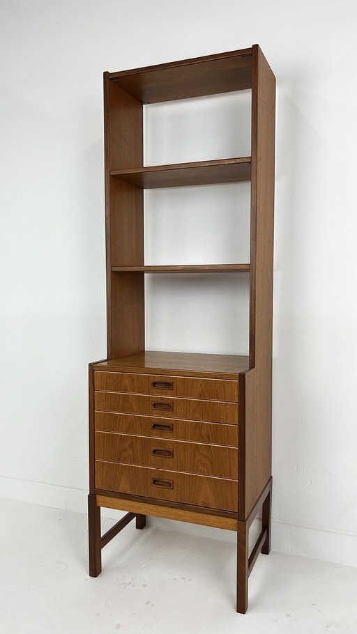 Librería sueca vintage de chapa de teca 