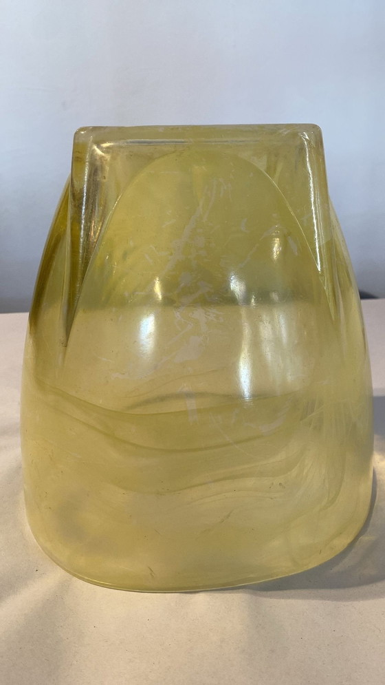 Image 1 of Vintage handgeblazen vaas met Swirl patroon