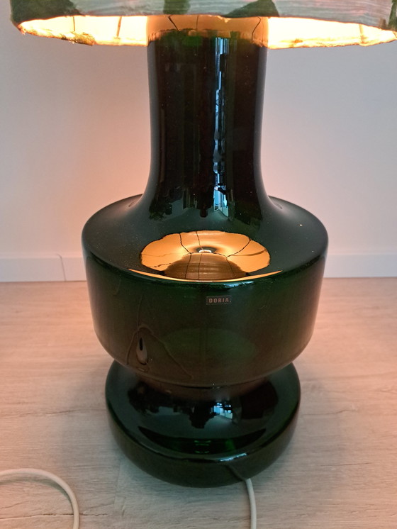 Image 1 of Lampada da terra vintage Doria - Metà secolo - Fascino con eleganza floreale