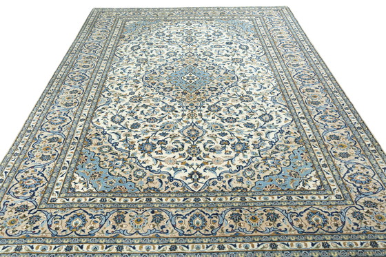 Image 1 of Tappeto orientale Kashan in sughero annodato a mano – 405 x 294 cm – Raffinati motivi floreali