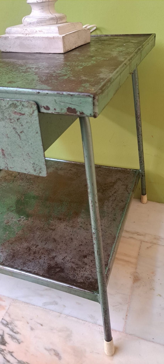 Industriële bijzettafel, Metaal, Groen (foto 6 van 7)