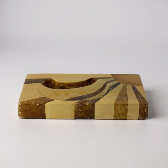 Image 1 of Portagioie in onice italiano con motivo a raggiera / portagioie in pietra naturale