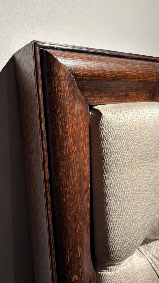 Décoration murale rétro en bois et tissu capitonné