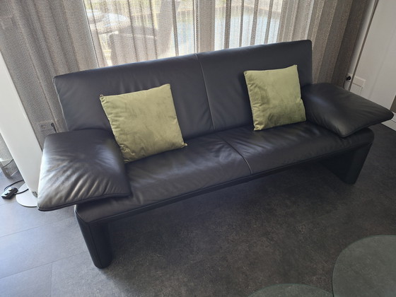 Image 1 of Jori sofa 8700