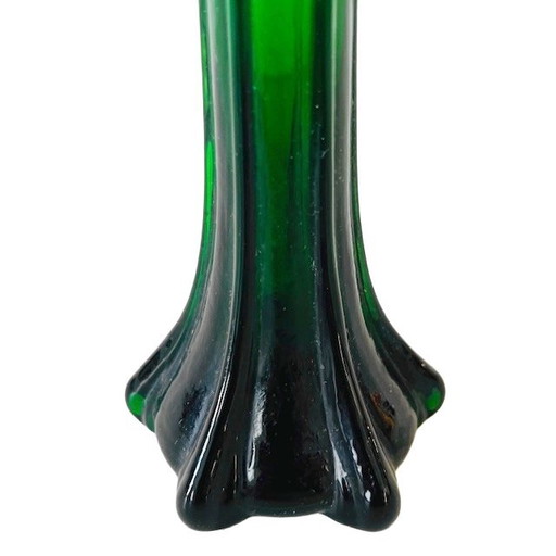 Vintage-Knospenvase aus grünem Glas, 1930er Jahre