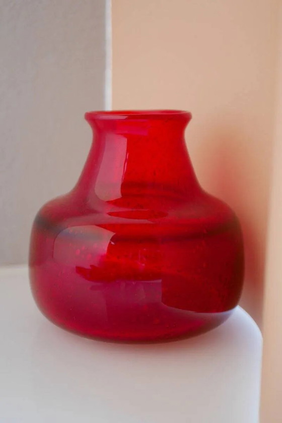 Image 1 of Red glass vase by Erik Höglund for Bodafors, 1960s