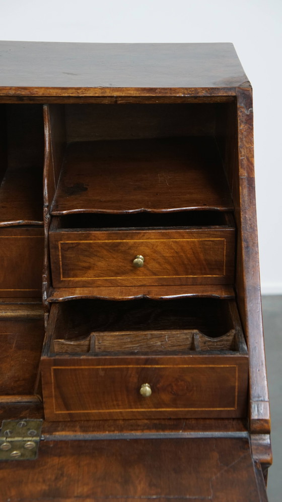 Image 1 of Secrétaire/meuble à tiroirs ancien en chêne de la fin du XVIIIe siècle