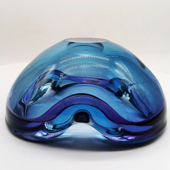 Image 1 of 1960s Big Ashtray or Catch-all in Murano Glass by Flavio Poli for Seguso. 16 cm. Made in Italy.