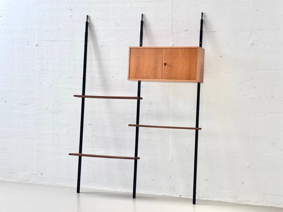 Image 1 of Étagère murale télescopique avec armoire suspendue, années 1960