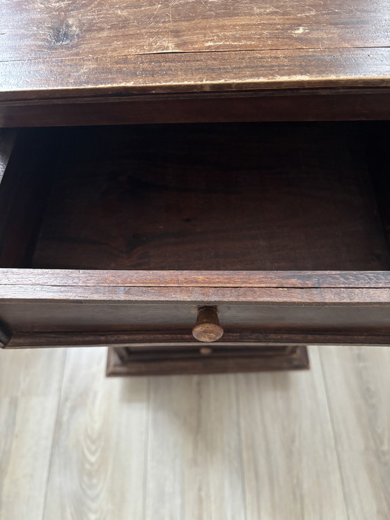 Image 1 of Antiek Houten kastje