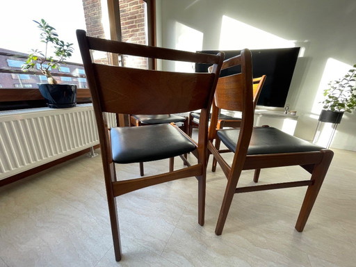 4x Scandanivian design eetkamerstoelen