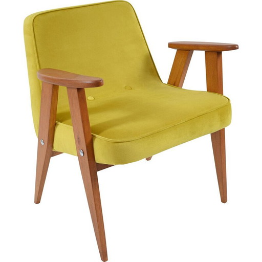 Sillón vintage 366 diseñado por el famoso J. Chierowski en terciopelo amarillo, 1962