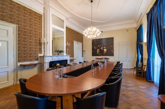 Conference Chairs / Armchairs Luigi Origlia – Leather (photo 4 of 5)