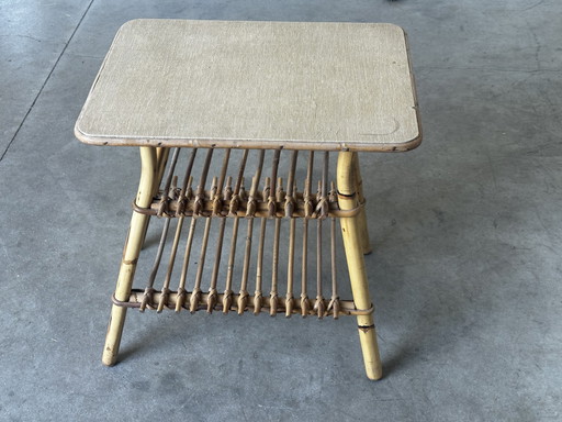 Vintage Bamboo and Rattan Side Table with Magazine Rack – 1970s – bijzettafels, Wicker (photo 2 of 11)